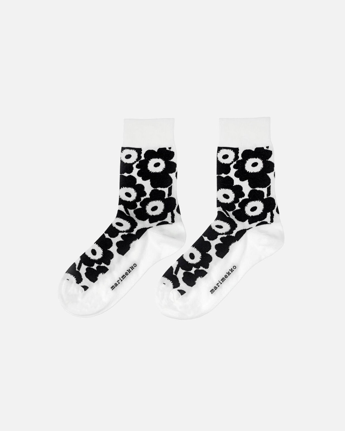 Kirmailla Unikko socks