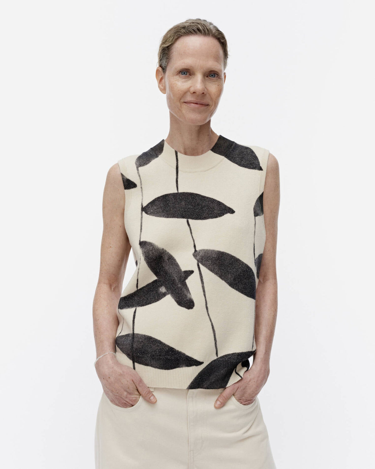 Viivat Paju knitted top