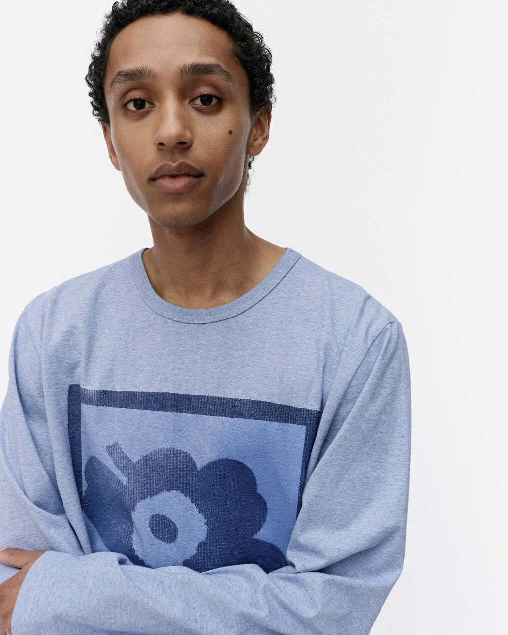 Bisarri Unikko Placement shirt
