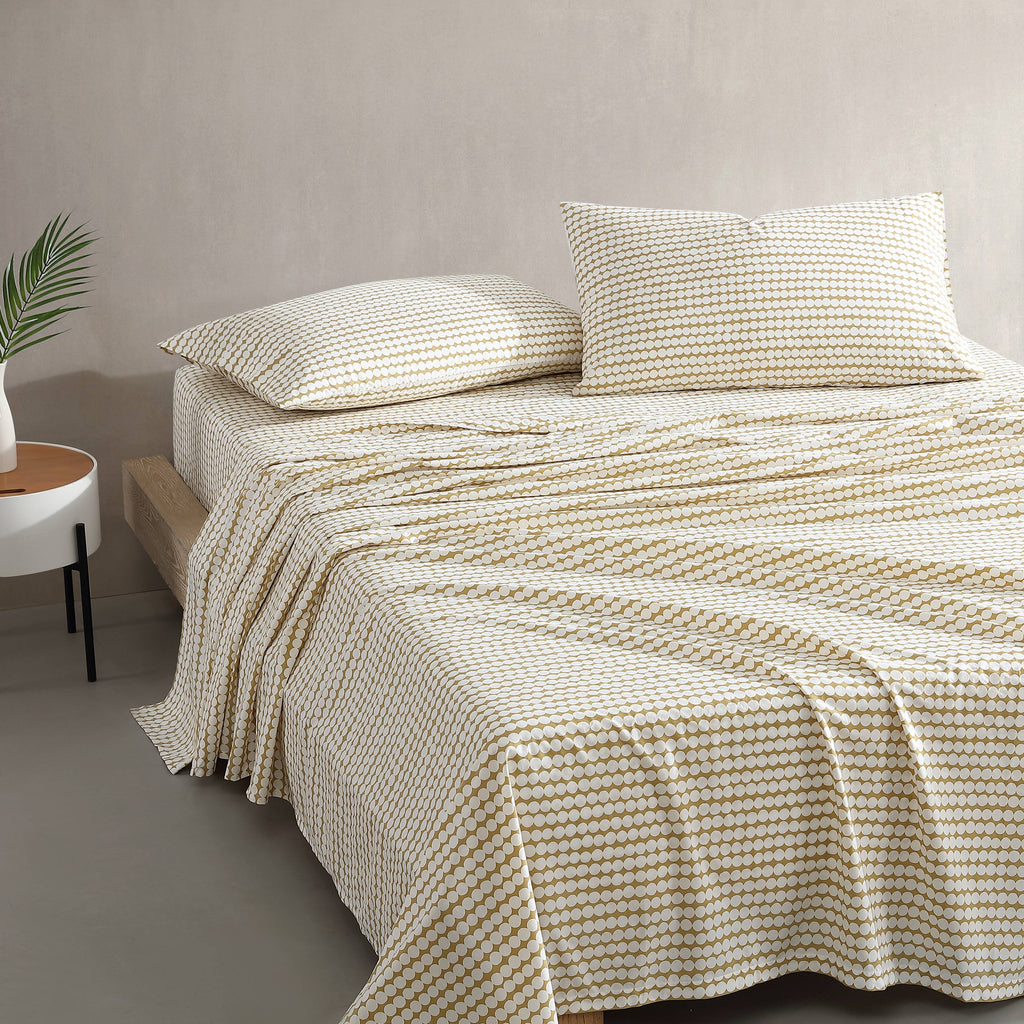 Marimekko Pikku Rasymatto Open Medium Beige King Sheet Set