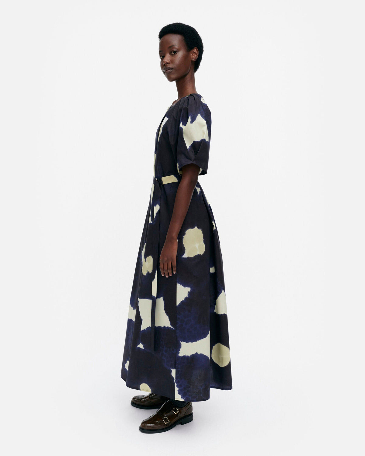Juhlinta Kehäkukka dress