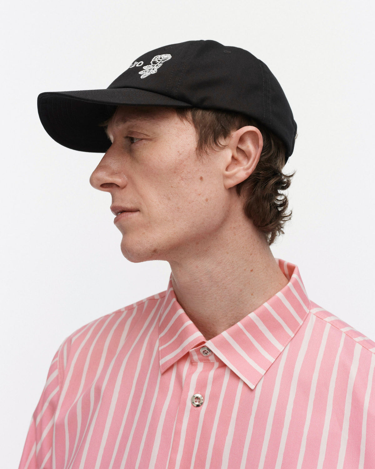 Auvo Vihkiruusu Kioski cap