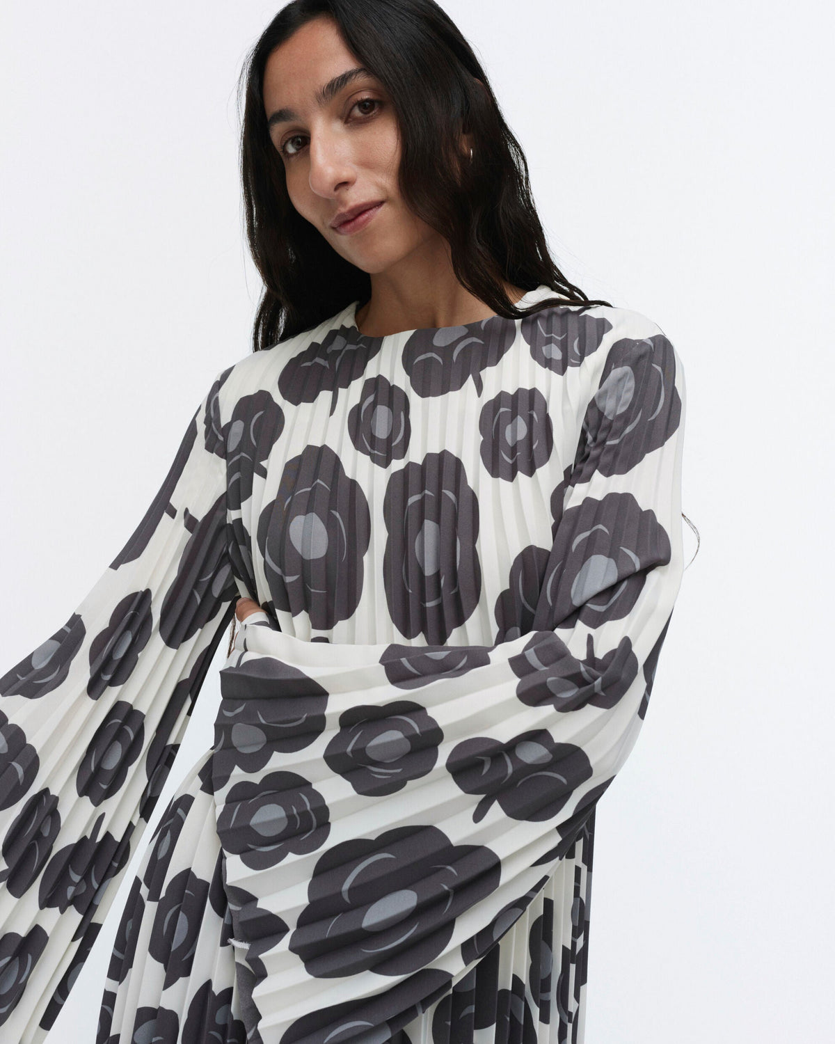 Frosti Tumma Dress