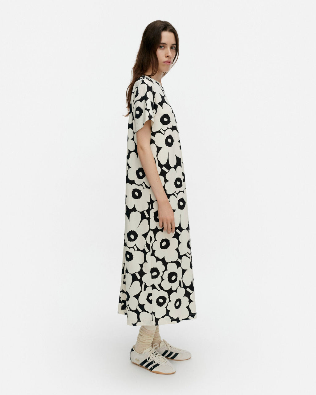 Pisteinen Unikko Dress