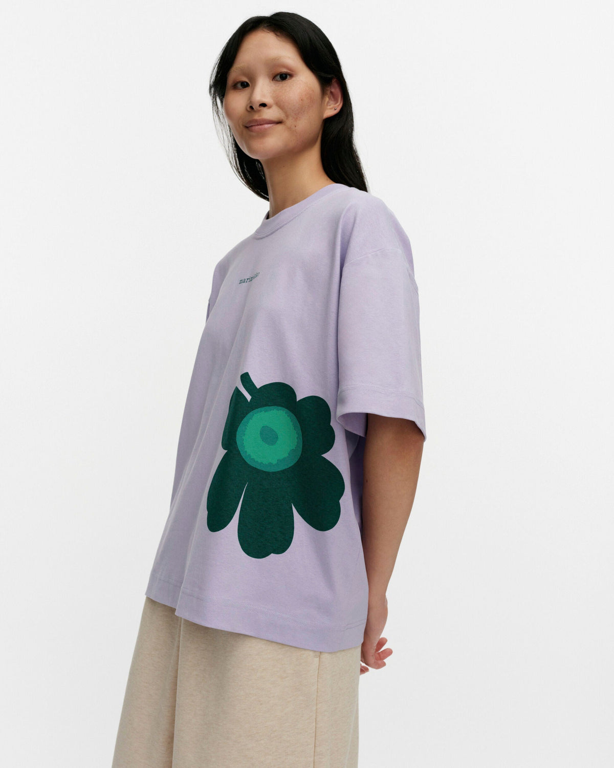 Tunti Unikko Placement Kioski shirt