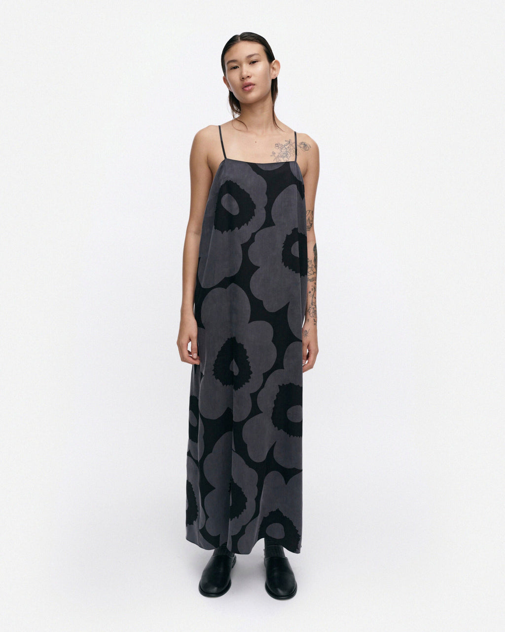 Pyörähdys Unikko Dress