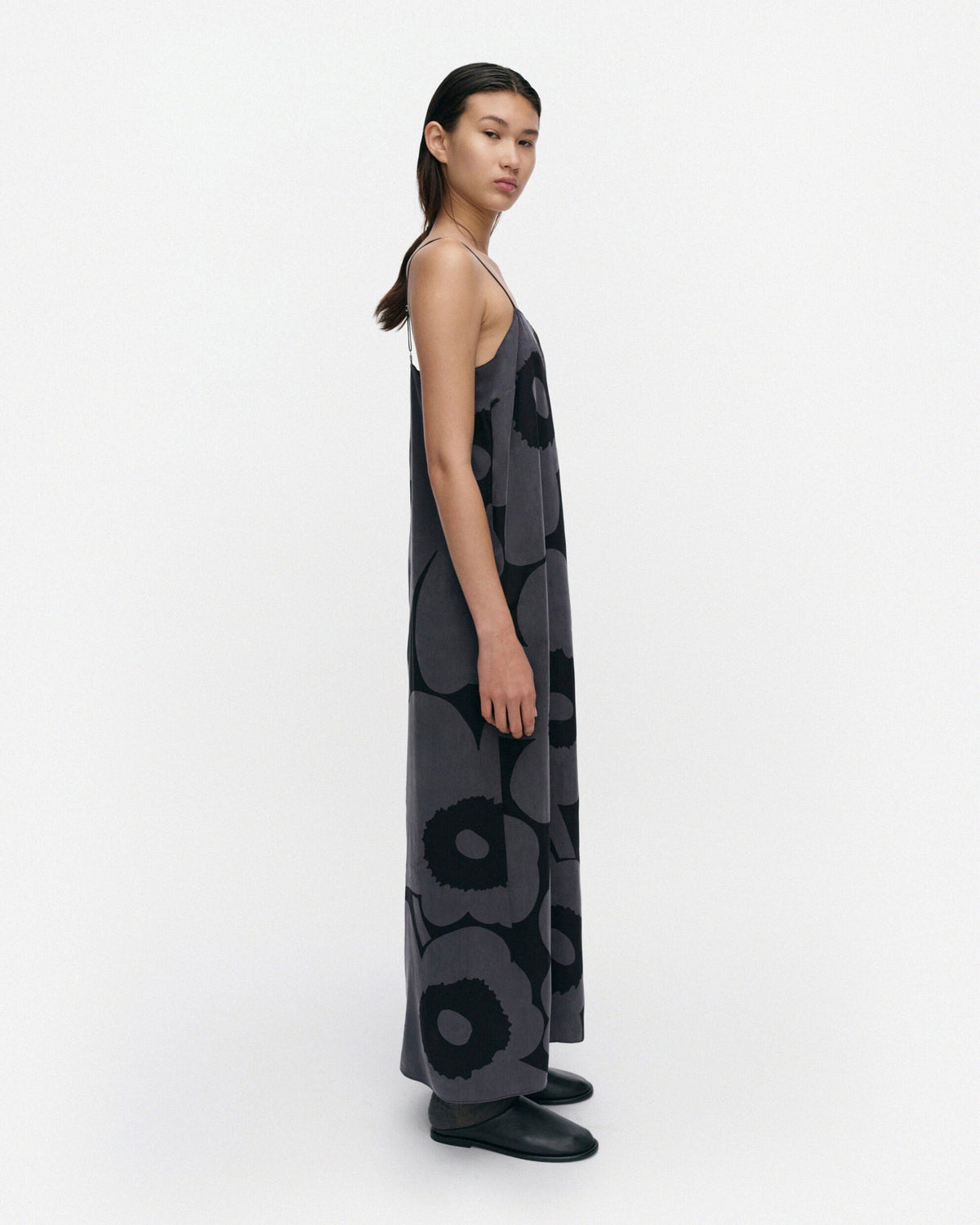 Pyörähdys Unikko Dress