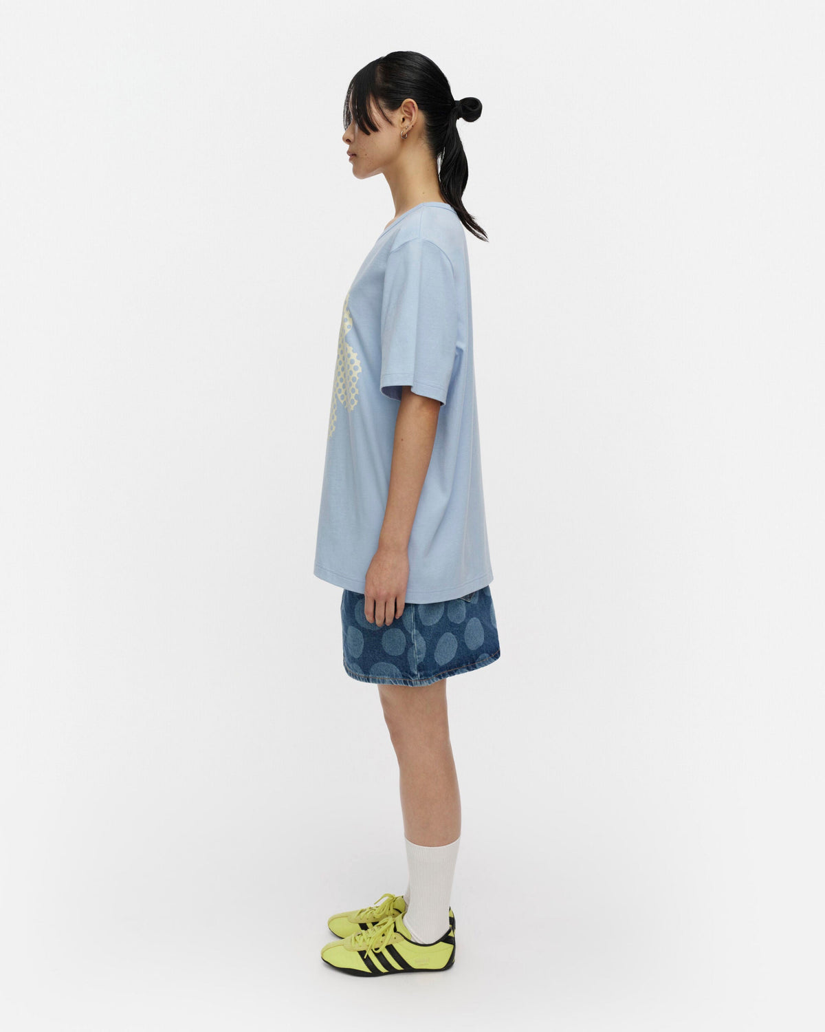 Vihne Unikko Placement Kioski t-shirt