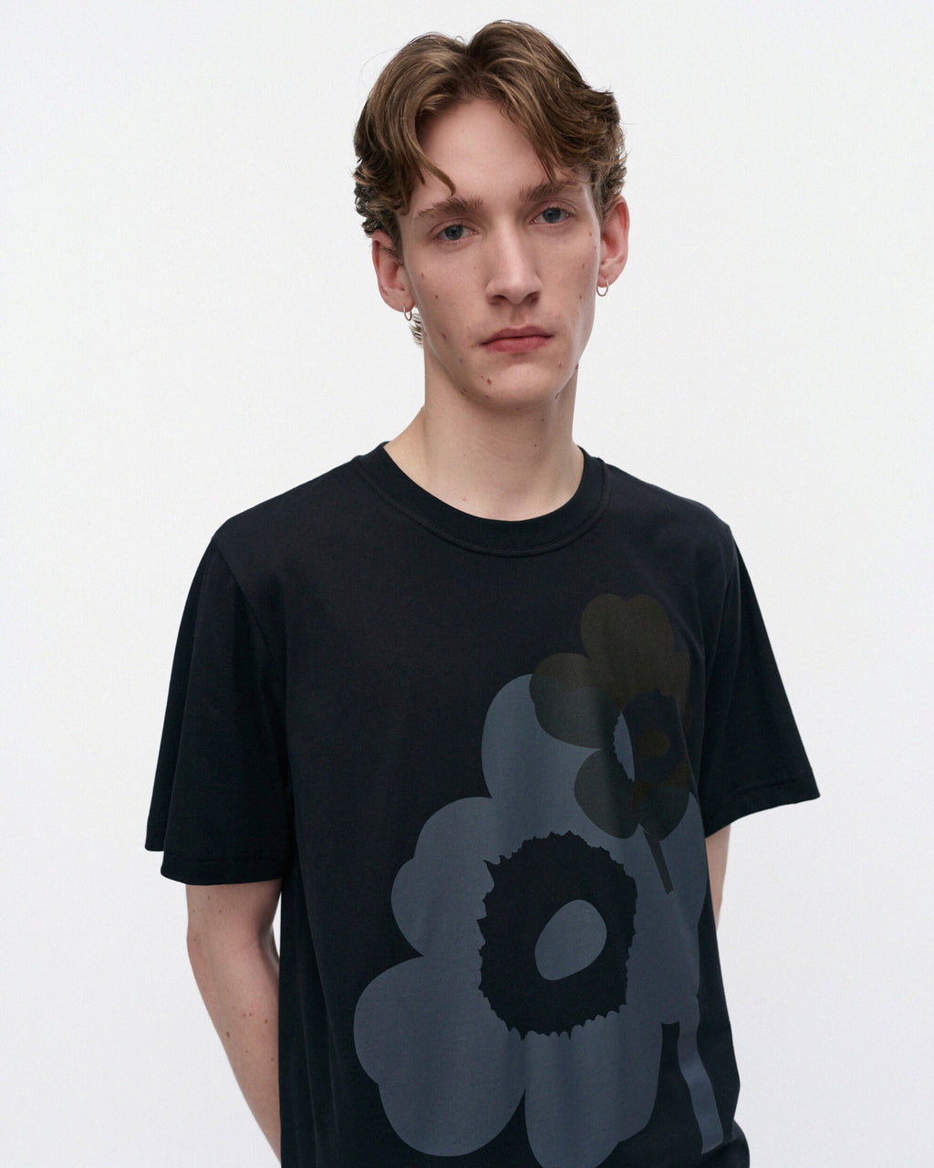 Embla Unikko Placement Kioski t-shirt