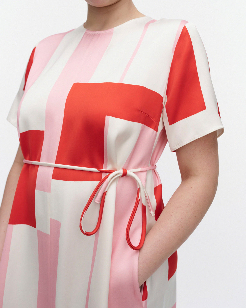 Hiljaus Attika Dress