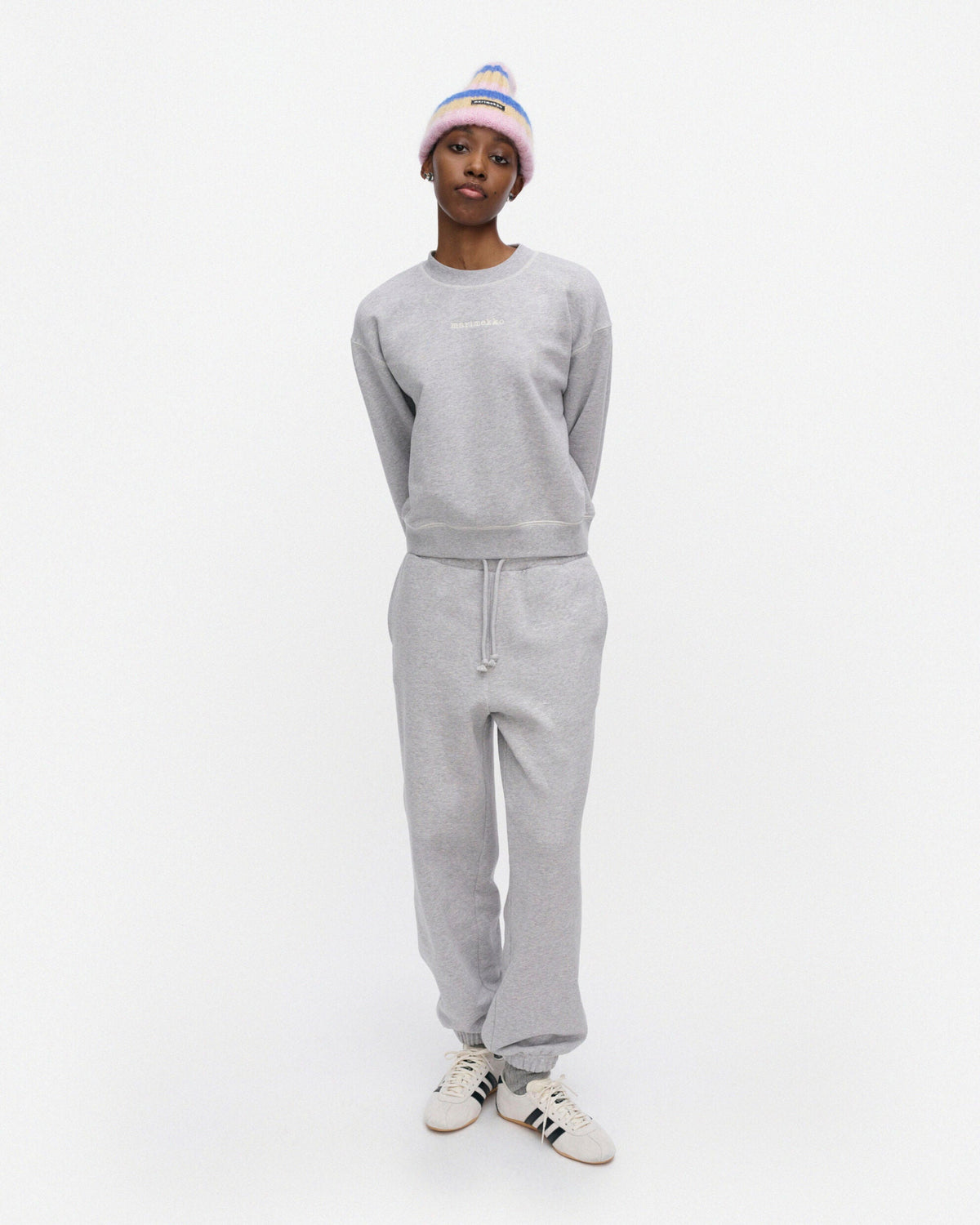 Laulut Logo Placement Kioski sweatshirt
