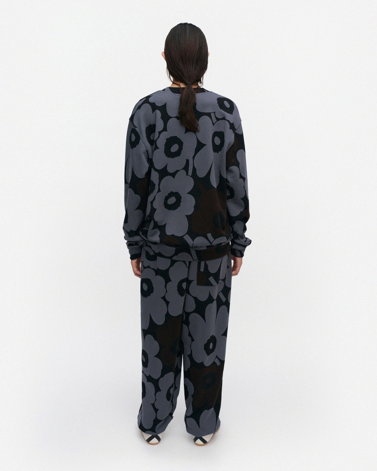 Loisto Pieni Unikko Kioski sweatshirt