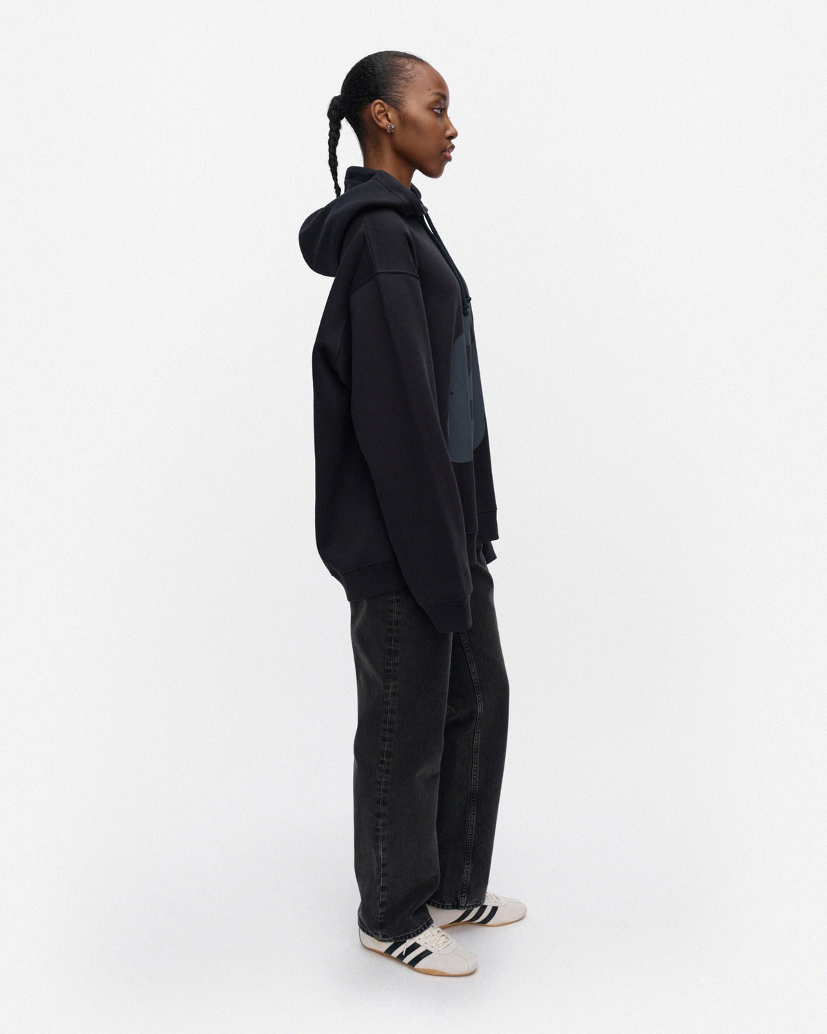 Teesi Unikko Placement Kioski hoodie