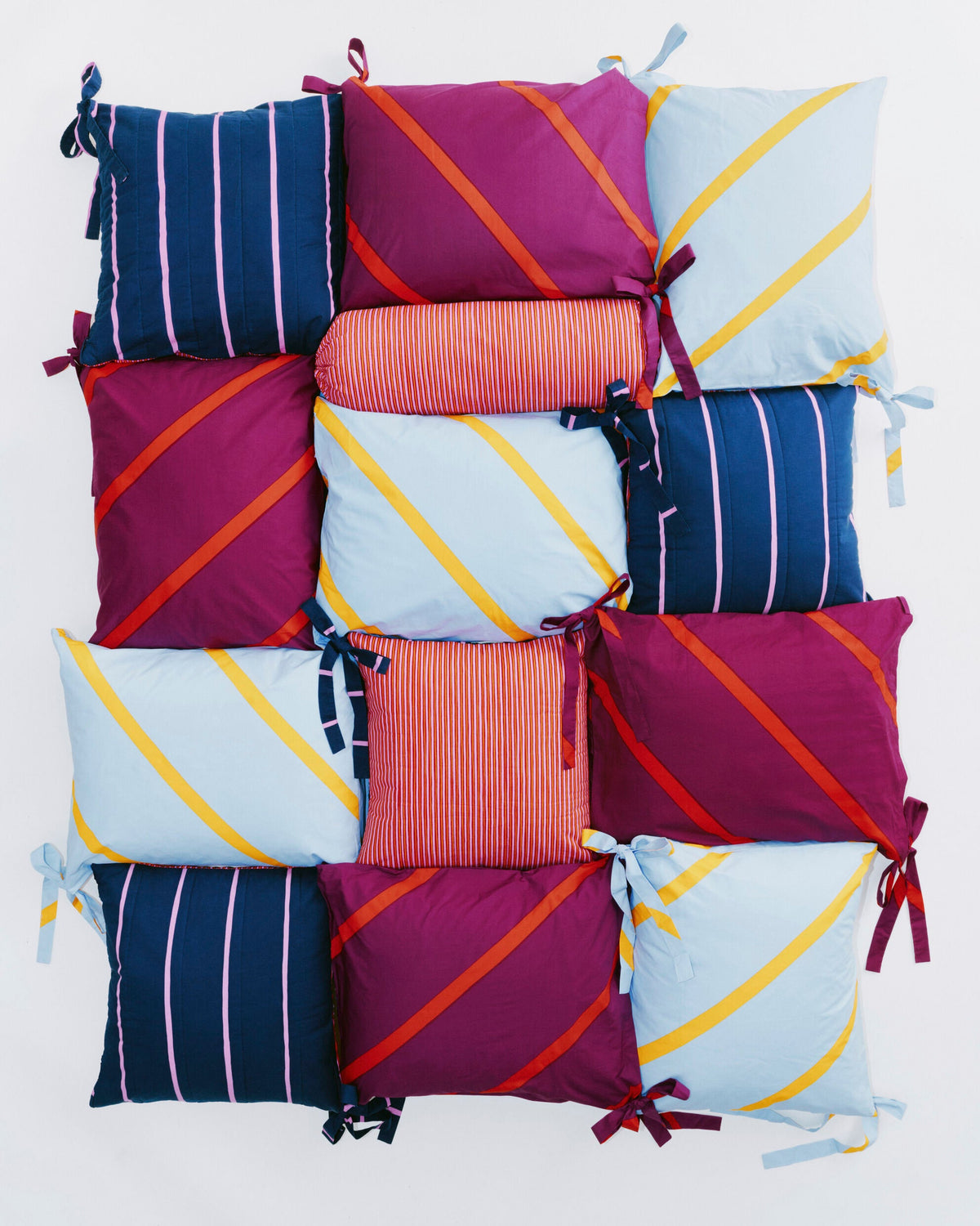 Basso / Laila Gohar for Marimekko pillow case 50x90 cm