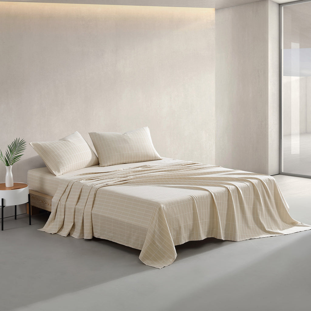 Marimekko Pieni Tiiliskivi Open Light Beige King Sheet Set